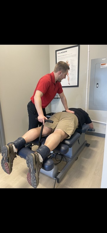chiropractic, dry needling, chiropractor Thornton, chiropractor near me, sports chiropractor, lower back pain, sciatica, chronic low back pain, SI joint pain, back pain, cupping Thornton